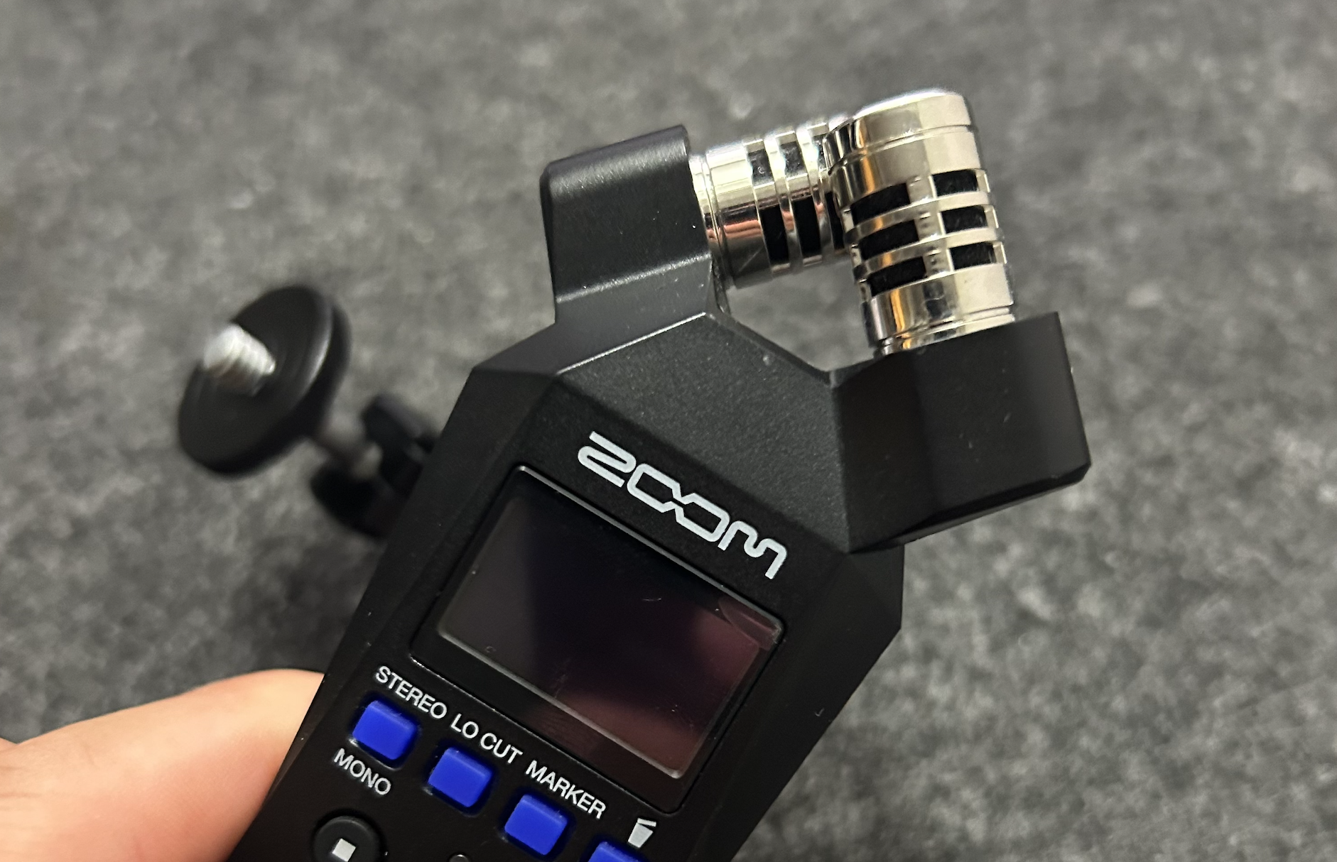 音質改善の味方！おすすめPCMレコーダー「ZOOM H1Essential」